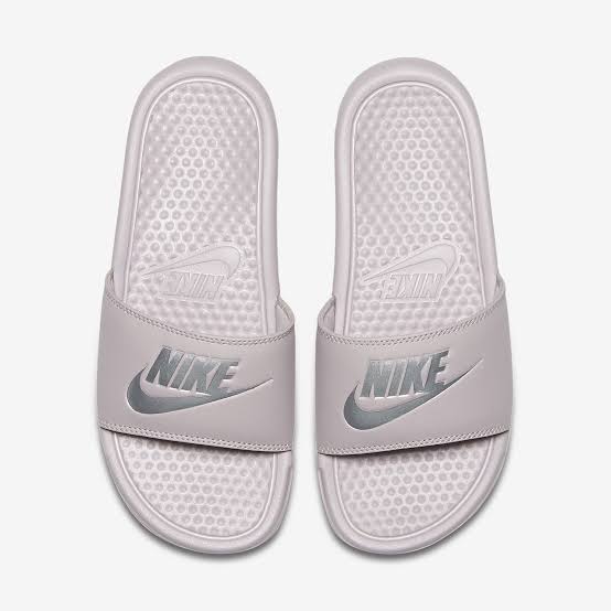 Nike Benassi Women's Slides